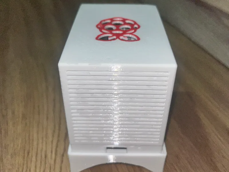 Triple Hat Case Raspberry Pi 5 with stand