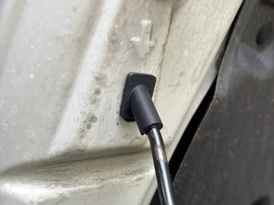 Subaru Hood Prop Support