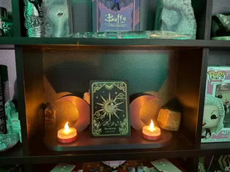 Triple Moon Altar w/ candle/rock/tarot display
