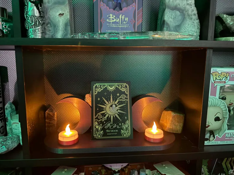 Triple Moon Altar w/ candle/rock/tarot display