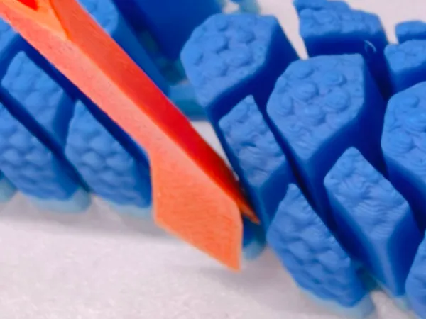 https://makerworld.bblmw.com/makerworld/model/USac7afbdc95ae3b/design/2025-12-05_c5bcc3184ce67.jpg