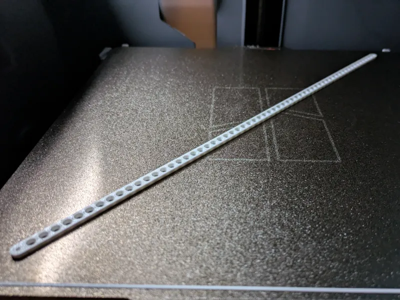 Simple compass ruler for drawing circles