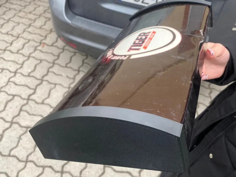 Obudowa boczna do mini lodówki