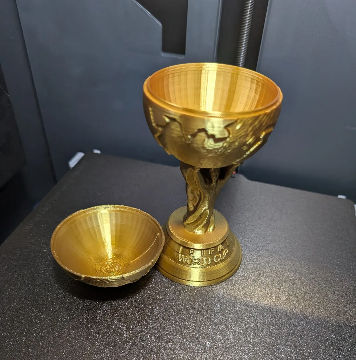 FIFA 2026 golden trophy bowl / storage container! view 3