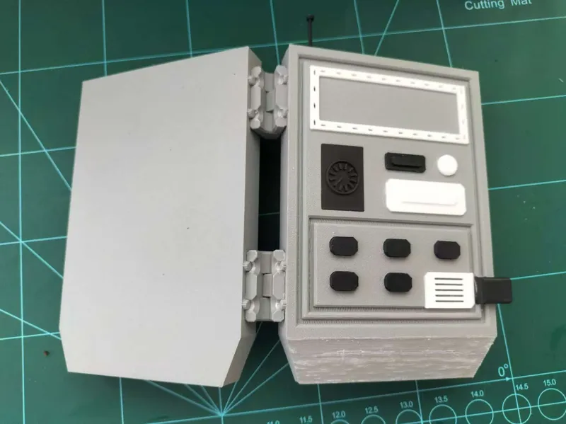 第五人格囚徒卢卡rise皮肤手持道具