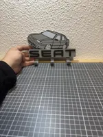 0.2mm layer, 3 walls, 20% infill
