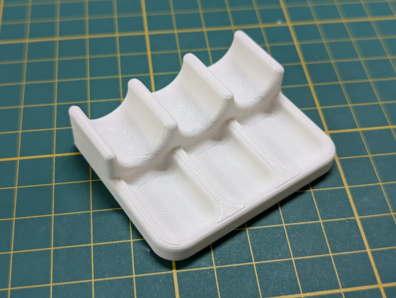 Brush holder view 2