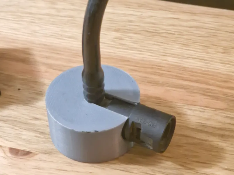 SAAB Fuel Line 90deg Connector Holder Presstool