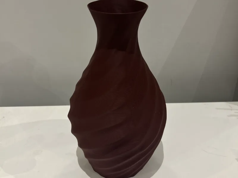 Spiral Vase (Holds water!)