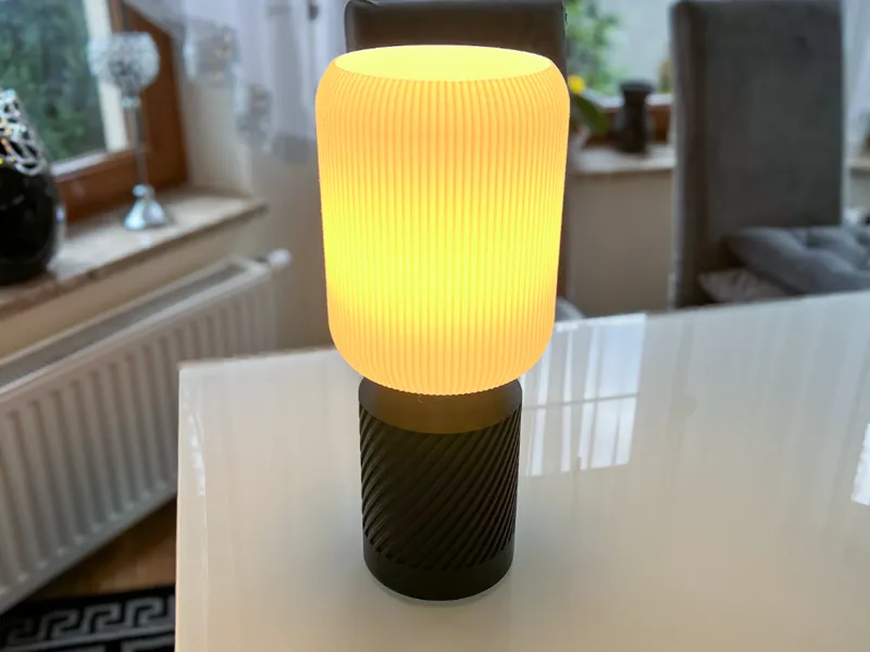 Omori Lamp (E27 bulb)