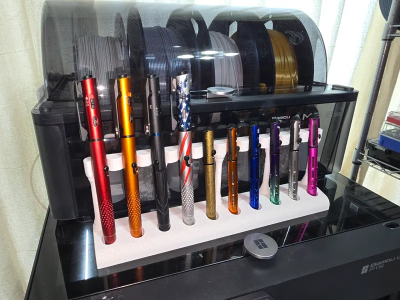 Universal Pen holder/display