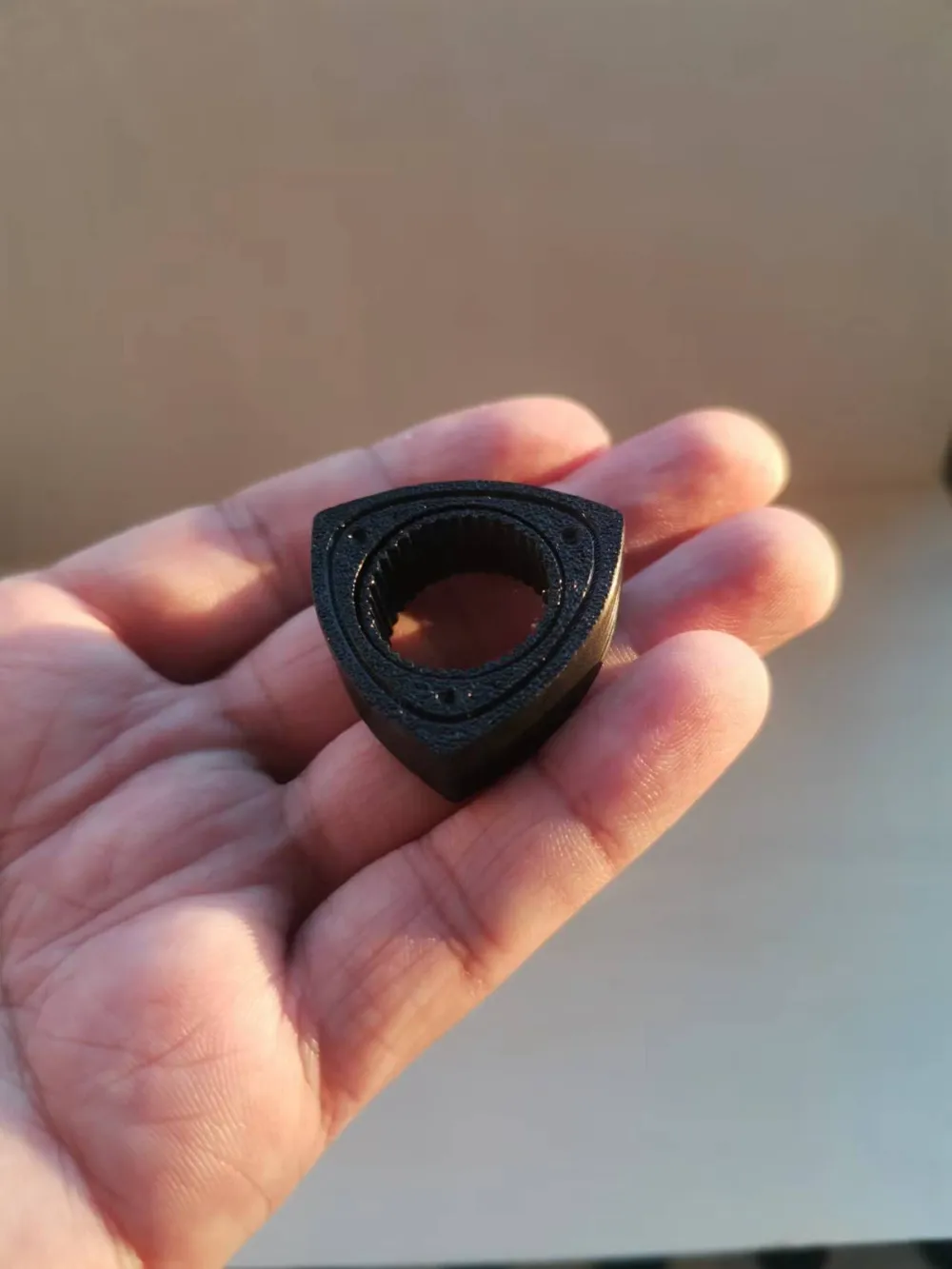 Rotary Engine Fidget Spinner EDC by 山上有木工坊 - MakerWorld