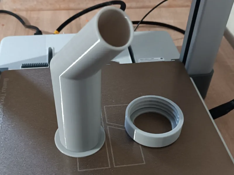 Rotating nozzle cap 20 L canister
