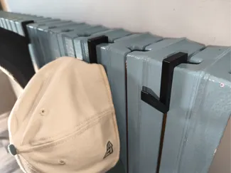 Simple Hook for Radiator