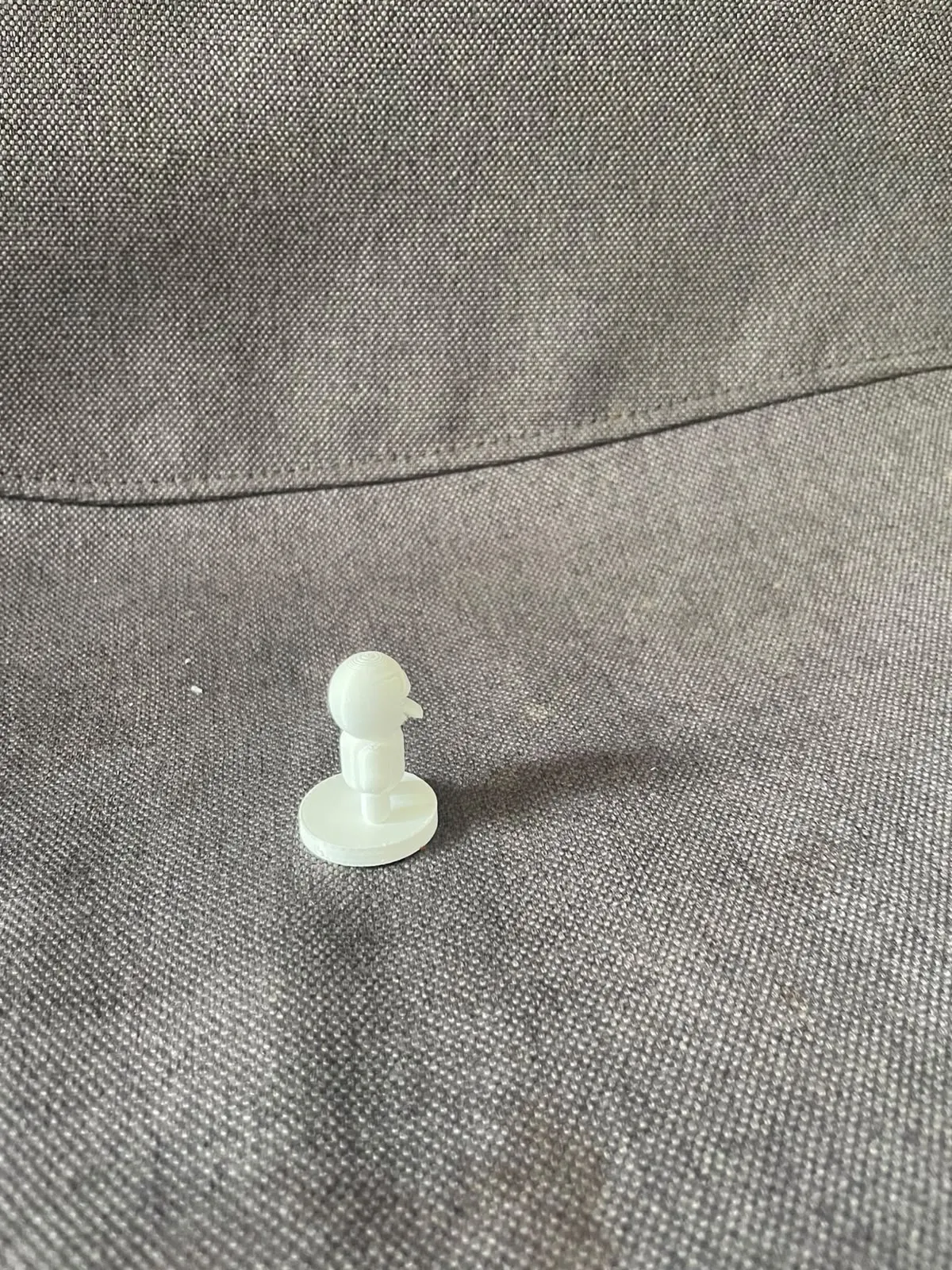 3D FIGURE view 4