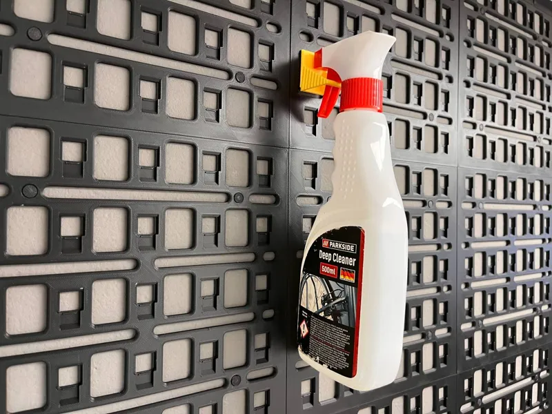 MODRA Spray Bottle Holder