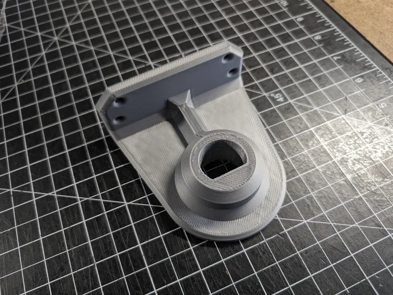 Paper Roll Hanger (remixed)
