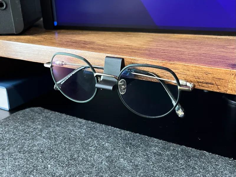 Glasses Holder for Desk Shelf