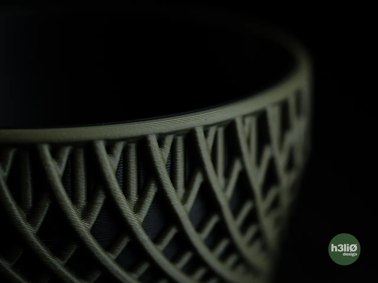 adrift • planter view 3