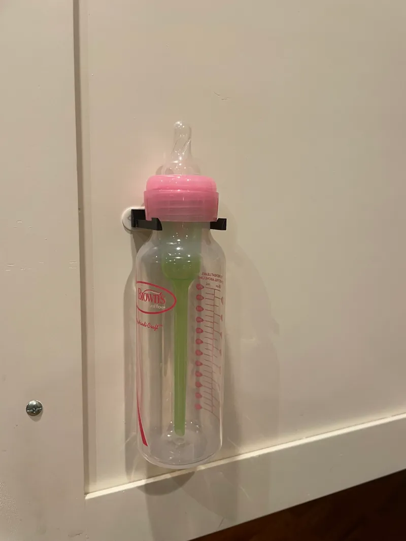 Dr Browns Bottles Wall or Cabinet Holder/Hanger