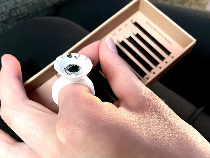 Simple Lash Ring – Two-Part Design