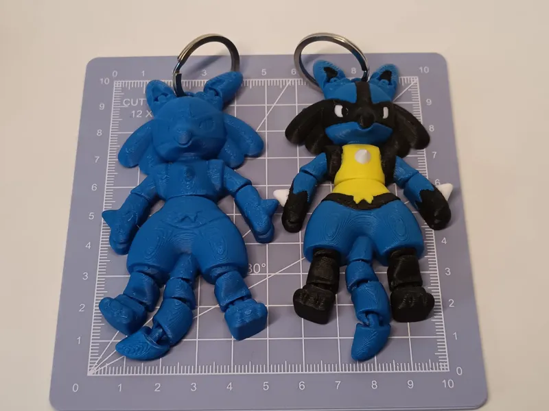 Flexi Lucario Articulated Keychain