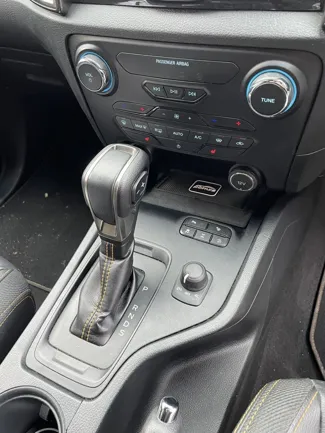 Ford Ranger 2016-2022 Wireless charging unit