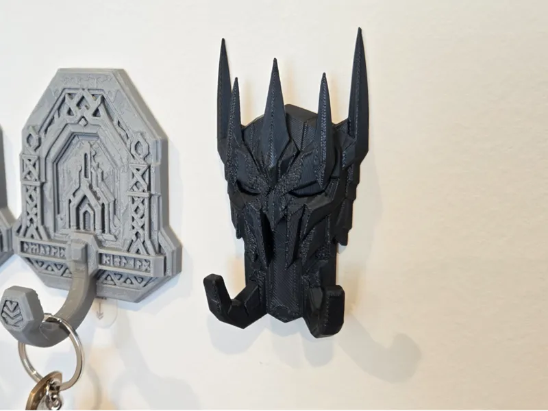 Lord Of The Rings/ The Hobbit Suaurin Wall Hook