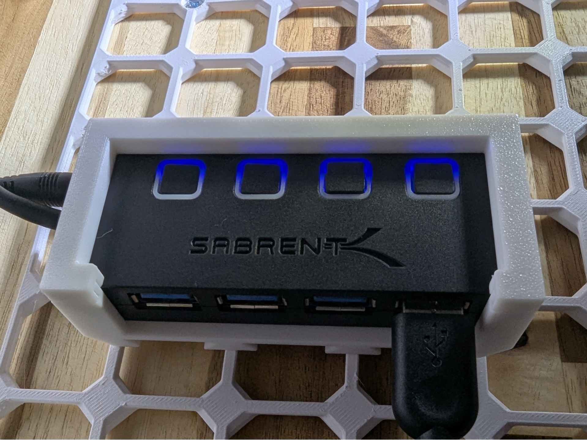 openGrid Mount for Sabrent 4-Port USB 3.0 Hub