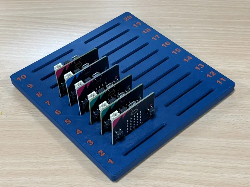 Gridfinity Rack for BBC Microbit Boards With Cases