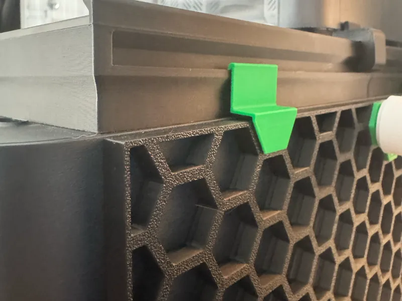 Top Clip for AMS Riser and HSW panel