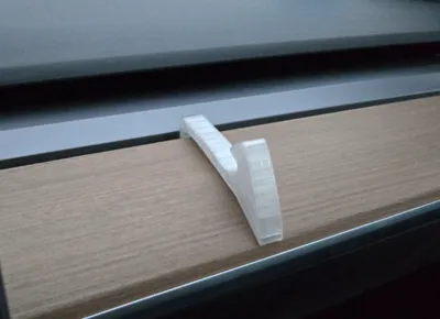 Tesla Model 3 & Y Bag Clip