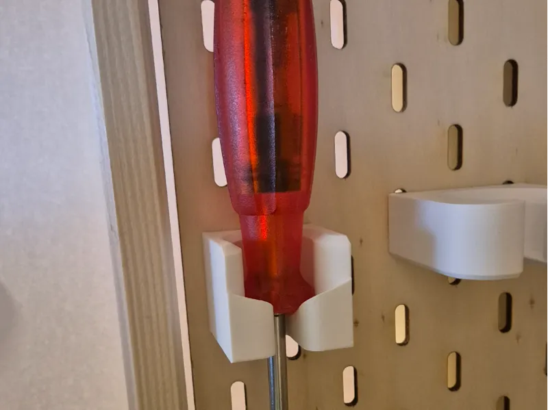SKÅDIS Screwdriver Holder – Swiss Tools