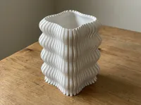 Collection de vases ondulés à rayures verticales — photo 8