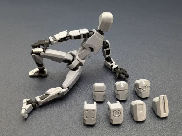Collection de têtes pour figurine articulée