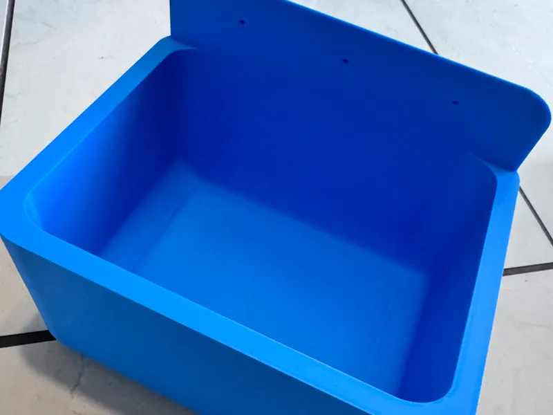 Calf mineral Feeder 9x7" - Expandable