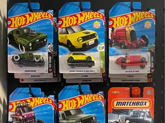 64比例适配hotwheels和matchbox板卡挂钩限位适配ikea洞洞板支持金属薄
