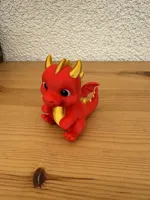 Petit bébé dragon assis — photo 6