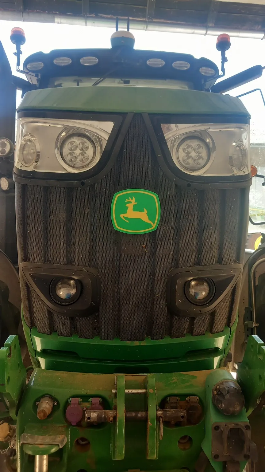 John Deere Illuminated Emblem - Free 3D Print Model - MakerWorld
