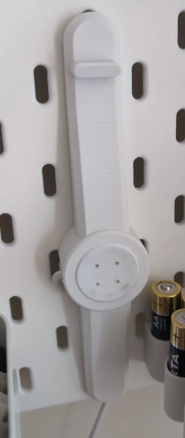 google pixel watch2 charging stand on ikea skadis