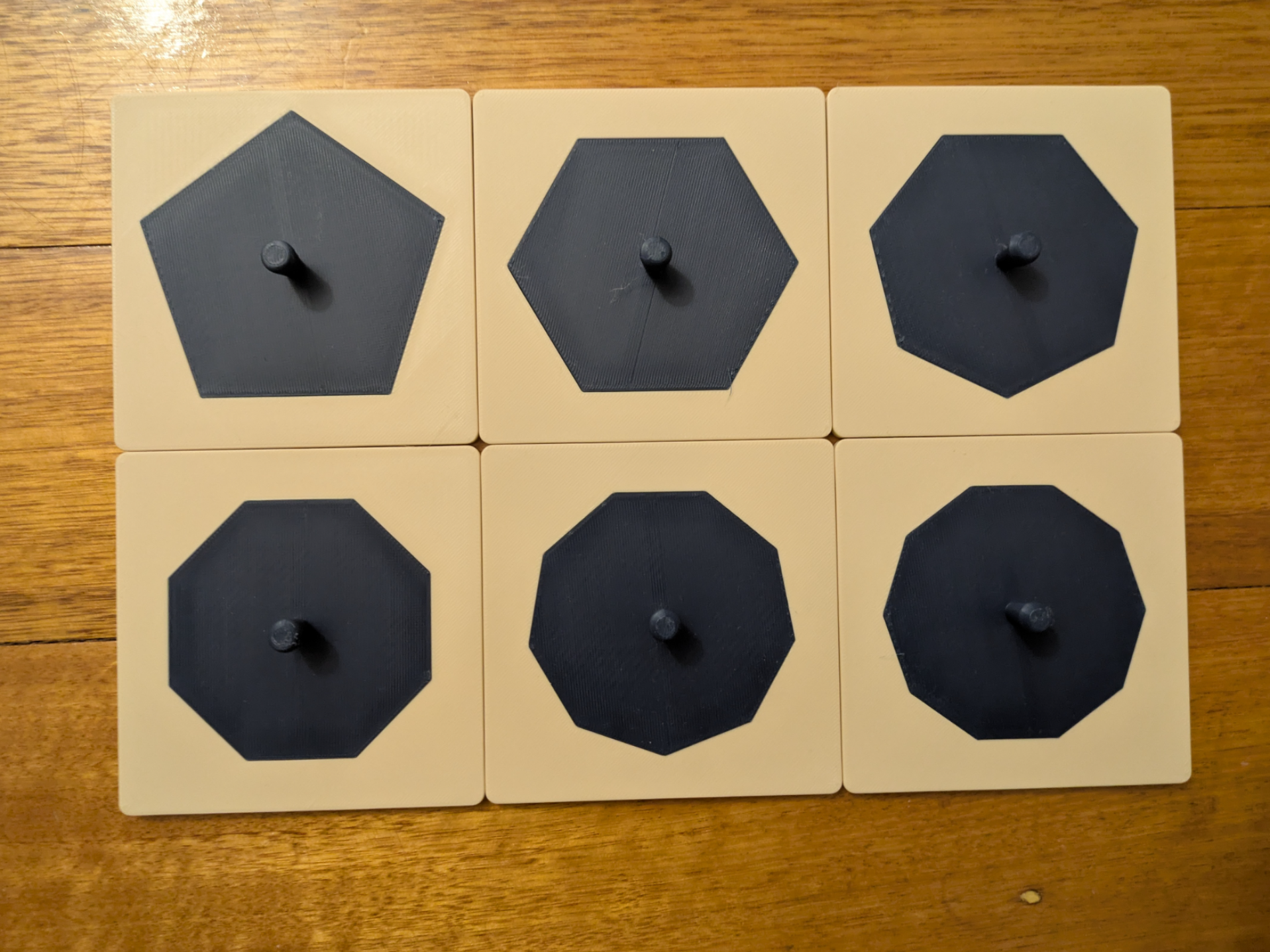 Montessori Geometric Cabinet - Tray 4, Polygons