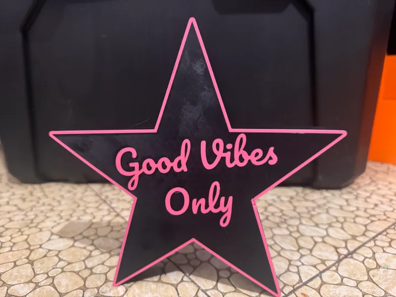 Good Vibes Only Light box