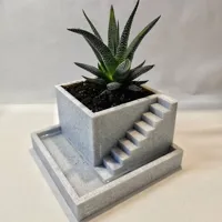 Jardinière à escalier — photo 1