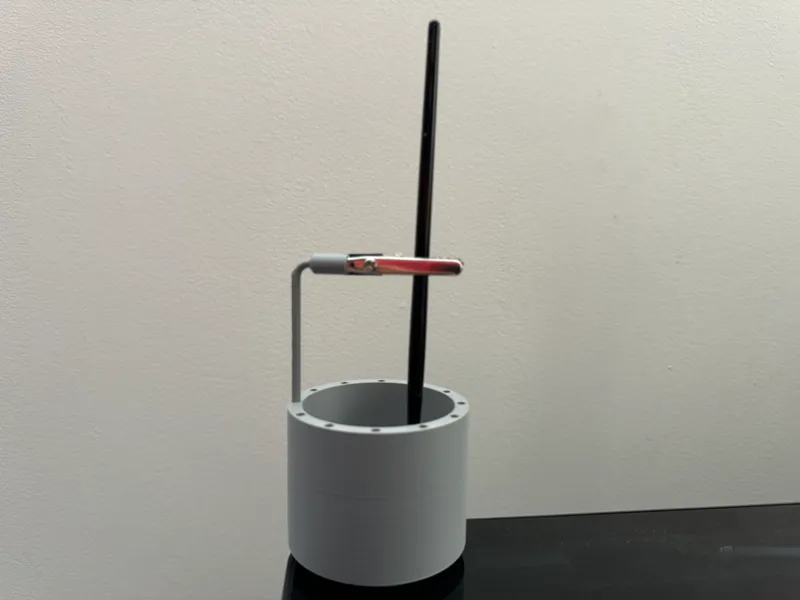 Paintbrush cleaning helper cup