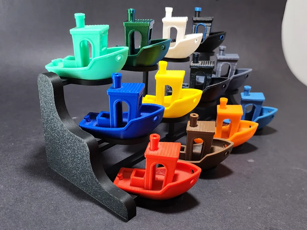 Benchy Holder Display - 2 Sizes - Free 3D Print Model - MakerWorld
