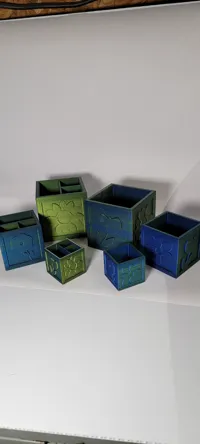 Boîte à crayons fleur (2 styles, 3 tailles) — photo 2