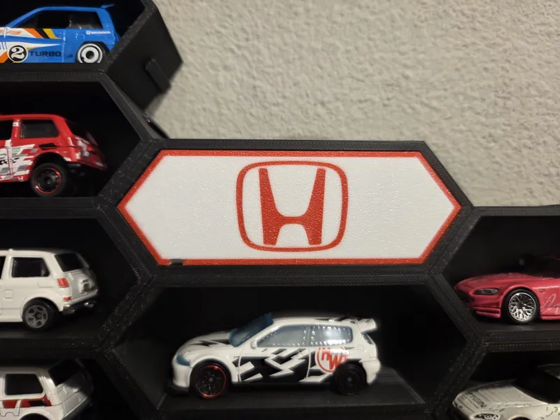 Honda logo insert for the famous 1:64 box