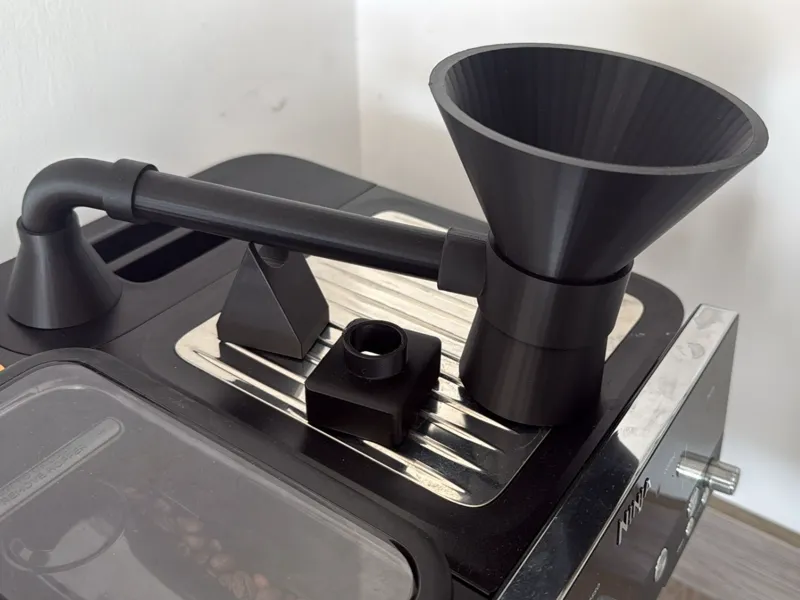 Ninja Luxe Water fill funnel