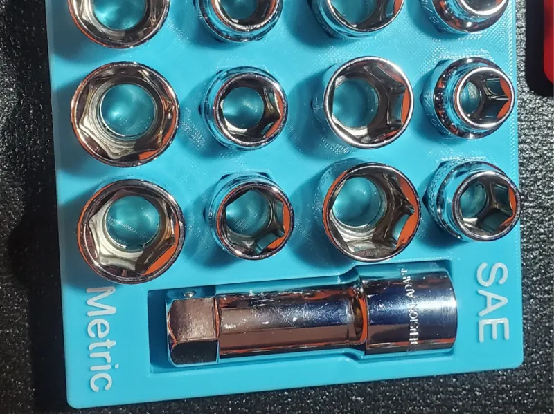 PITTSBURGH SAE and Metric Pass-Thru Socket Set