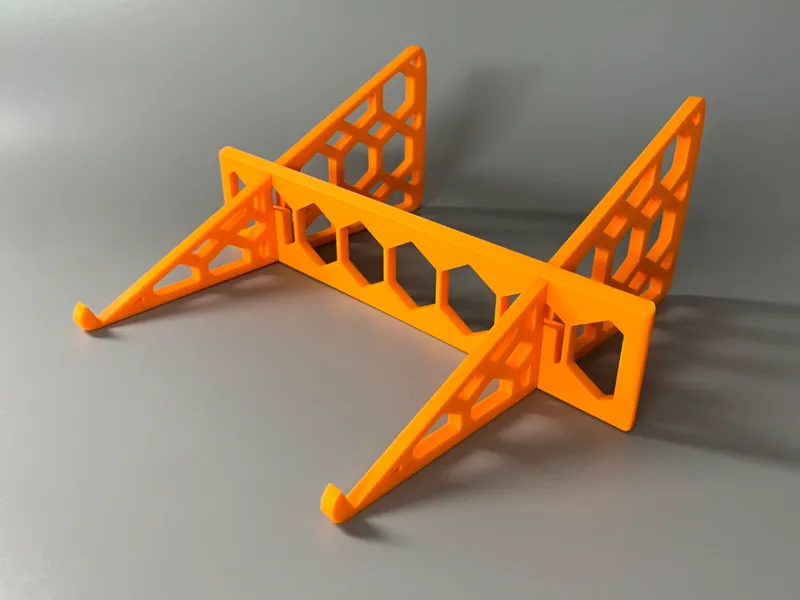 Simple Laptop Stand/Riser
